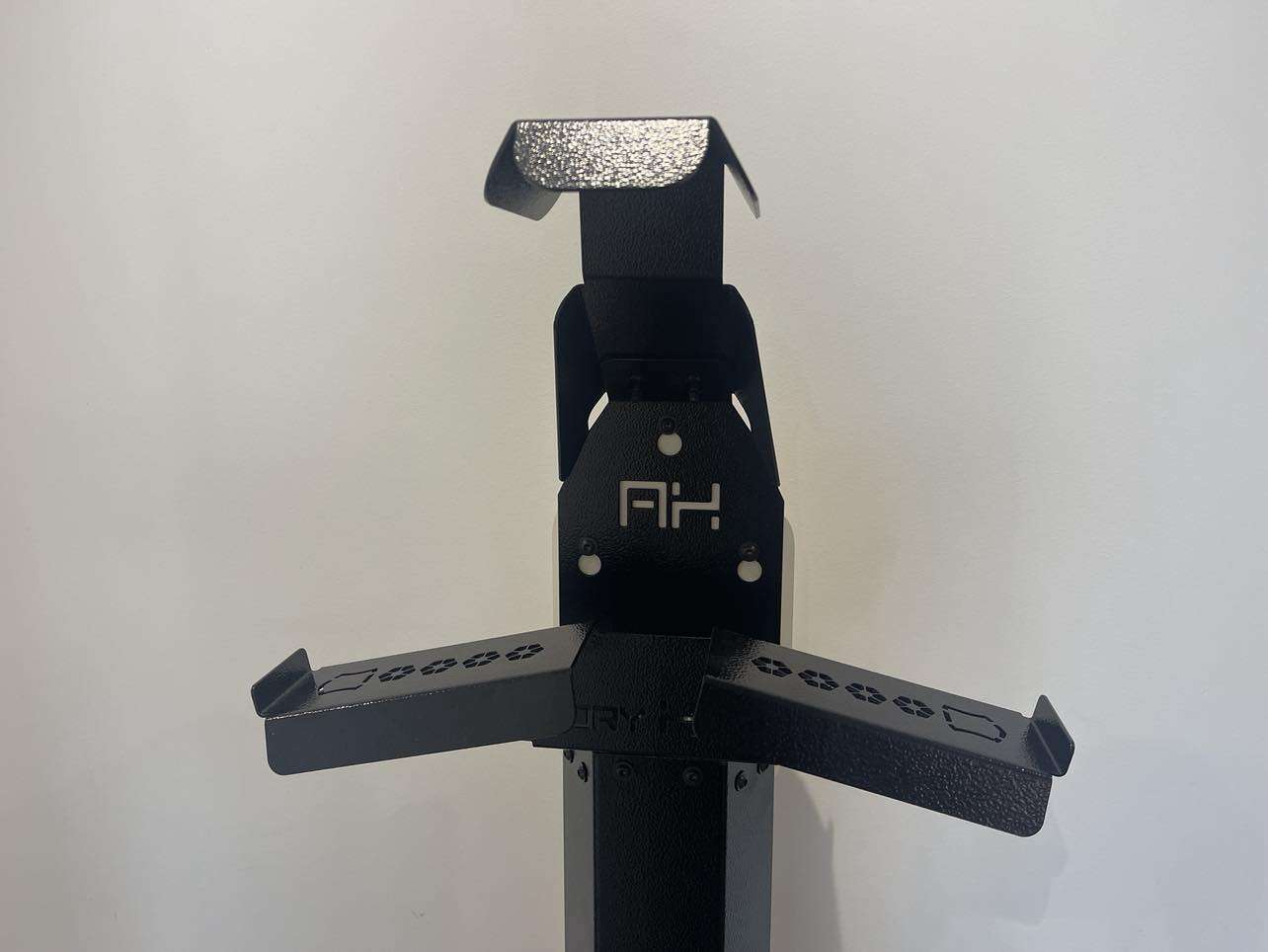 armory hanger täiskomplekt